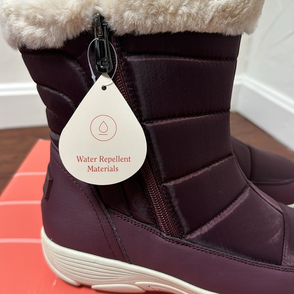 Easy Spirit Water Repellent Boots - Picture 3 of 17